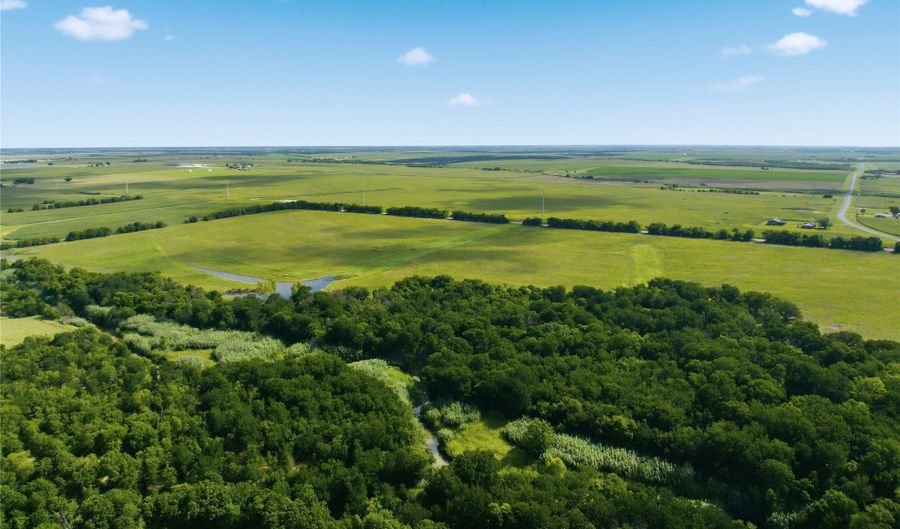 Tract 4 HCR 3204, Abbott, TX 76621 - 0 Beds, 0 Bath
