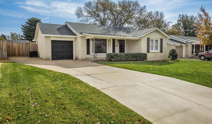 2021 S FANNIN St, Amarillo, TX 79109 - 2 Beds, 2 Bath