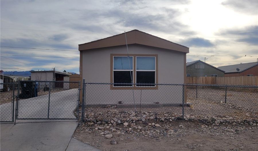 1884 Montclair Dr, Bullhead City, AZ 86442 - 2 Beds, 2 Bath