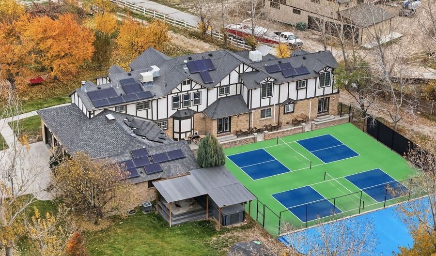 1890 W ROCK HOLLOW Rd, Bluffdale, UT 84065 - 10 Beds, 7 Bath