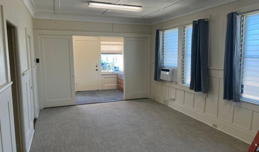 3232 Brokaw St, Honolulu, HI 96815 - 2 Beds, 2 Bath