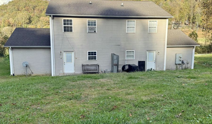 390 Noeville Hollow Road Unit 1 And 2 1 And 2, Barbourville, KY 40906 - 2 Beds, 2 Bath