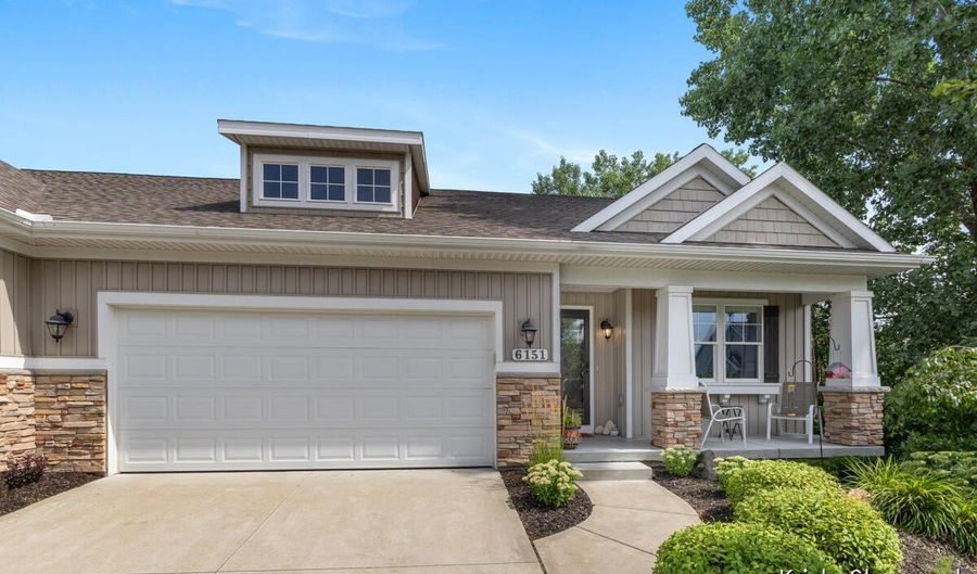 6151 Charleston Ln, Allendale, MI 49401 - 2 Beds, 3 Bath