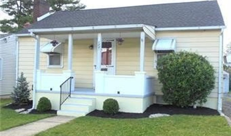 1336 Fairfax St, Allentown, PA 18103 - 2 Beds, 2 Bath
