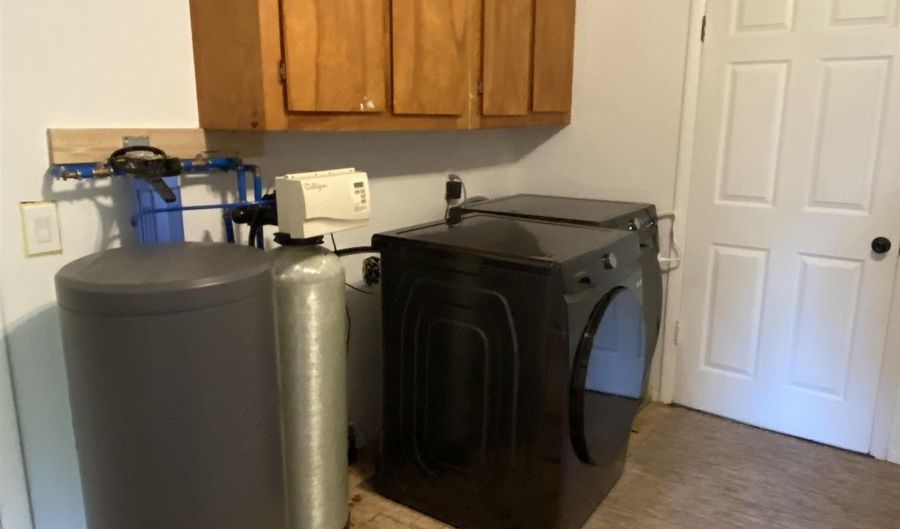 13735 Masters, Allenton, MI 48002 - 4 Beds, 2 Bath