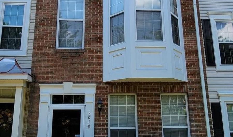 5818 COWLING Ct, Alexandria, VA 22304 - 3 Beds, 4 Bath