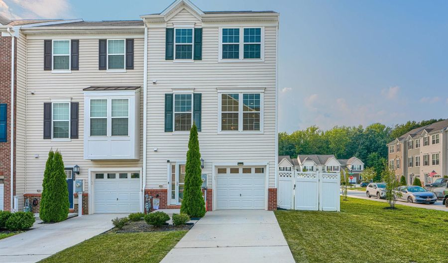542 CALVERT Way, Aberdeen, MD 21001 - 3 Beds, 4 Bath