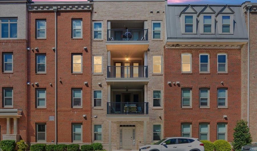 23631 HAVELOCK WALK Ter 313, Ashburn, VA 20148 - 2 Beds, 2 Bath