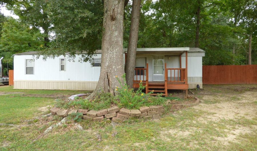 916 Old Highway 51, Brookhaven, MS 39601 - 2 Beds, 1 Bath