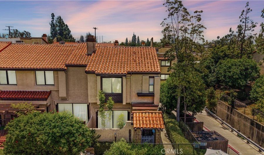 525 S Almansor St 76, Alhambra, CA 91801 - 3 Beds, 3 Bath
