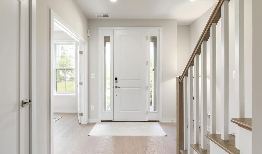 43928 NORMAN NEWS Ter, Ashburn, VA 20147 - 4 Beds, 4 Bath