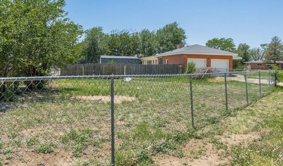 1801 CHAMA St, Amarillo, TX 79102 - 3 Beds, 2 Bath