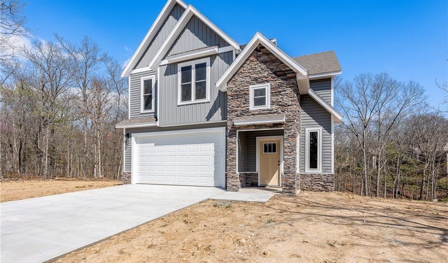 19 Kirkcudbright Ln, Bella Vista, AR 72715 - 2 Beds, 3 Bath