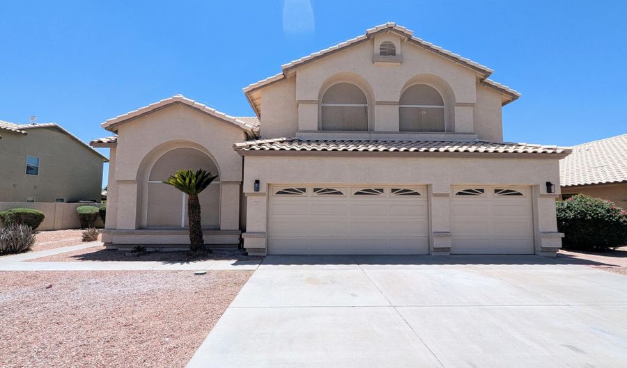 12425 W ENCANTO Blvd, Avondale, AZ 85392 - 5 Beds, 3 Bath