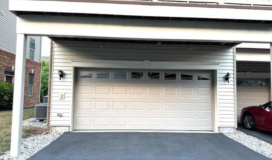22619 NORWALK Sq, Ashburn, VA 20148 - 4 Beds, 3 Bath