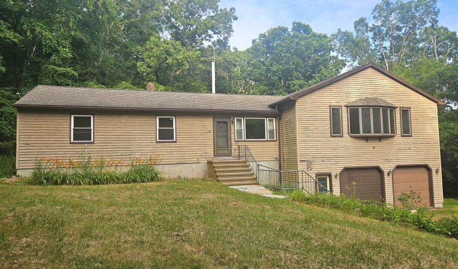 48 Harbor Rd, Colchester, CT 06415 - 3 Beds, 2 Bath