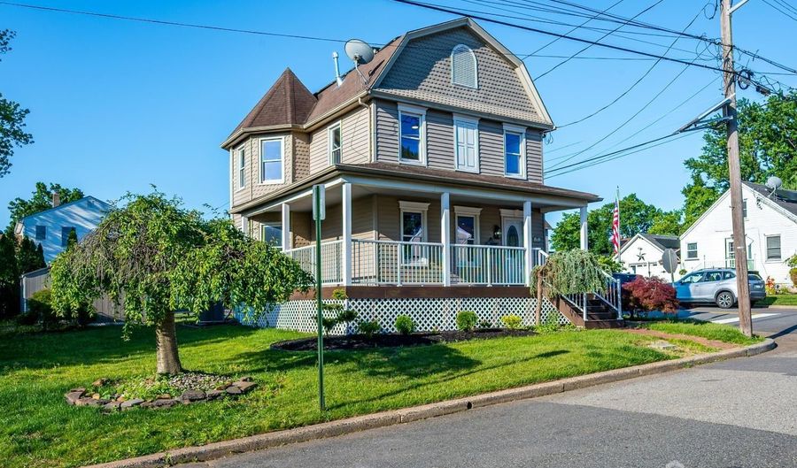 25 Homestead Ave, Avenel, NJ 07001 - 3 Beds, 2 Bath