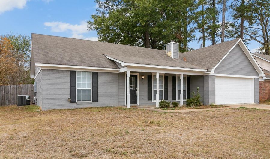 116 Holmar Dr, Brandon, MS 39047 - 3 Beds, 2 Bath