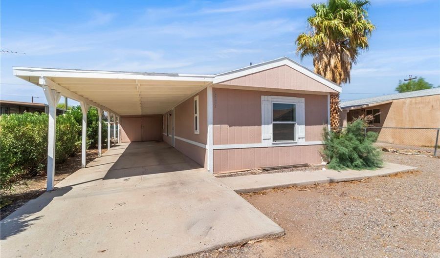 1967 W Riverbend Cir, Bullhead City, AZ 86442 - 3 Beds, 2 Bath