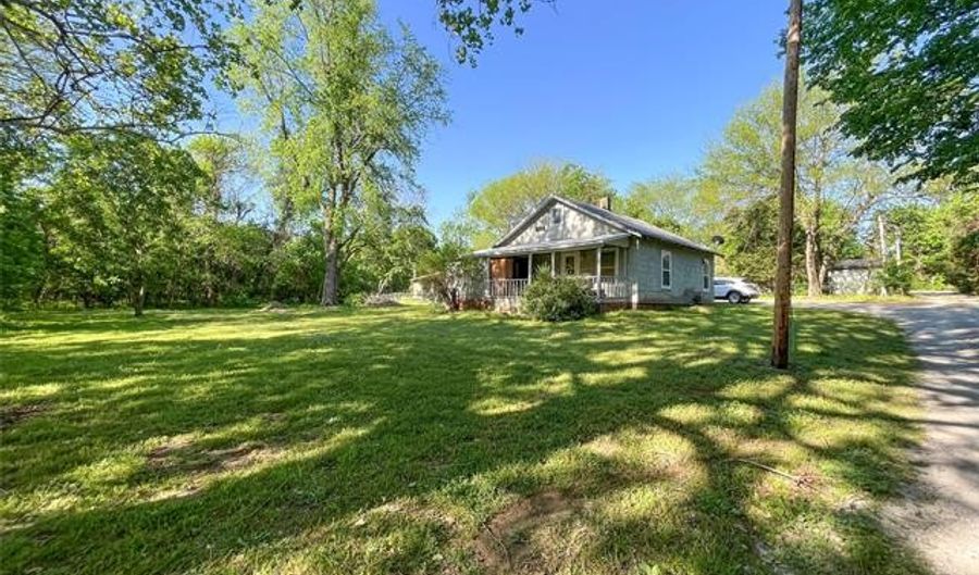 14020 N 113th East Ave, Collinsville, OK 74021 - 3 Beds, 2 Bath