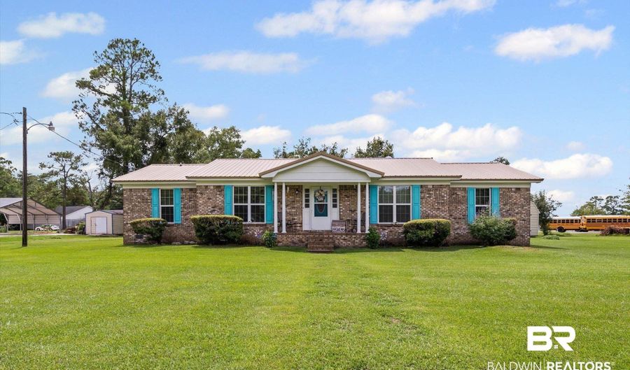 14230 S Wintzell Ave, Bayou La Batre, AL 36509 - 3 Beds, 2 Bath