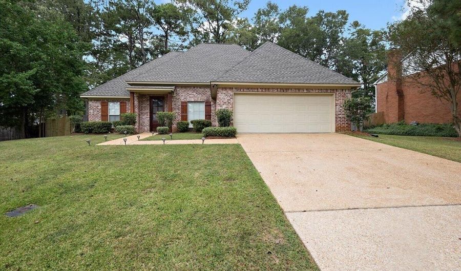 117 Twin Oaks Dr, Brandon, MS 39047 - 3 Beds, 2 Bath