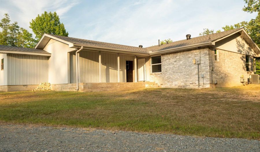 10211 Highway 190, Benton, AR 72015 - 3 Beds, 2 Bath