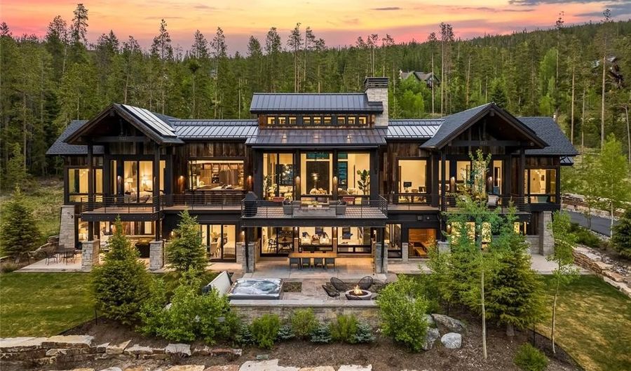 36 Rounds Rd, Breckenridge, CO 80424 - 5 Beds, 7 Bath