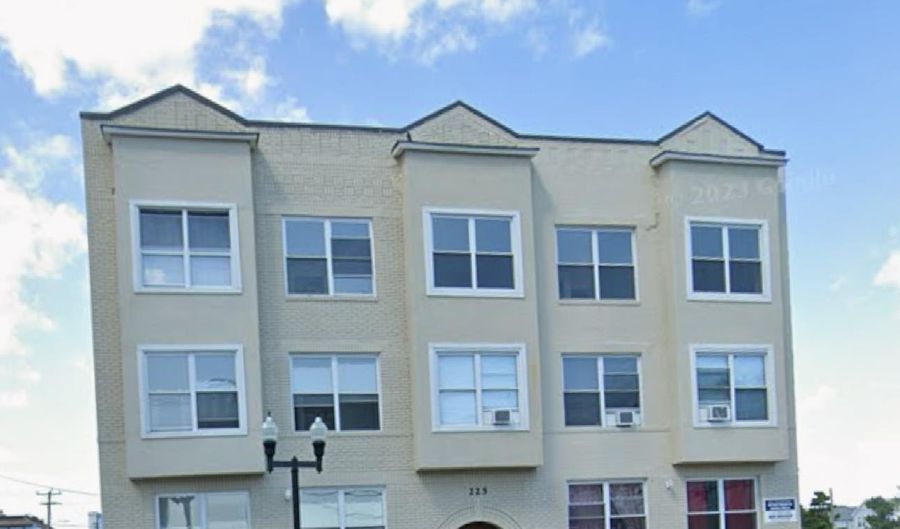 225 Atlantic Ave Ave, Atlantic City, NJ 08401 - 3 Beds, 1 Bath