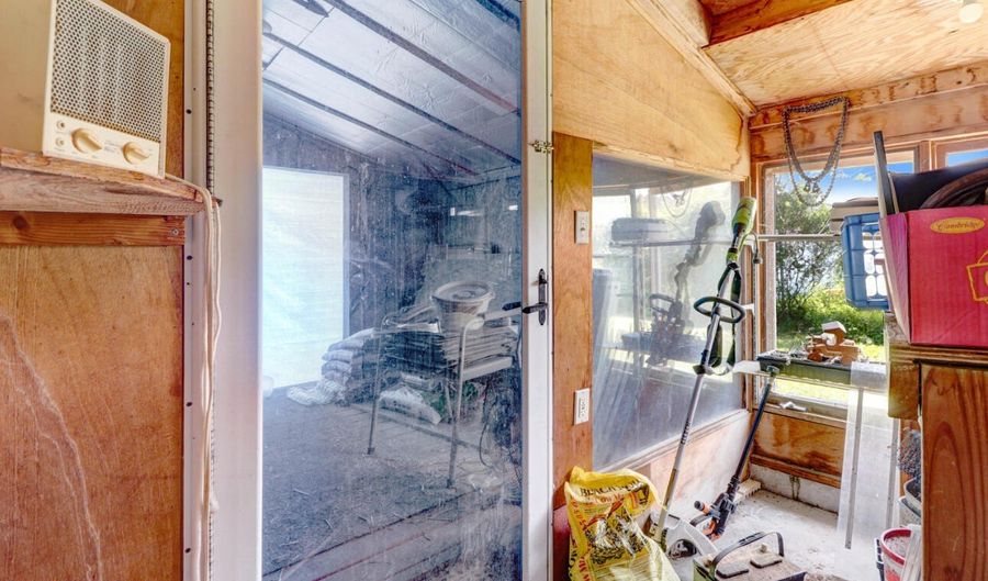 9222 Midway Rd, Bailey, NC 27807 - 4 Beds, 4 Bath