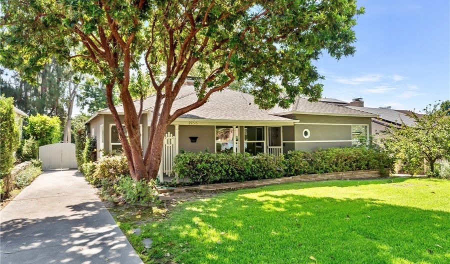 1956 N Roosevelt, Altadena, CA 91001 - 3 Beds, 2 Bath