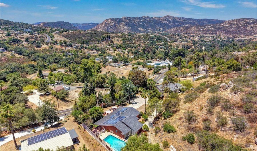 1026 Arnold Way, Alpine, CA 91901 - 4 Beds, 3 Bath