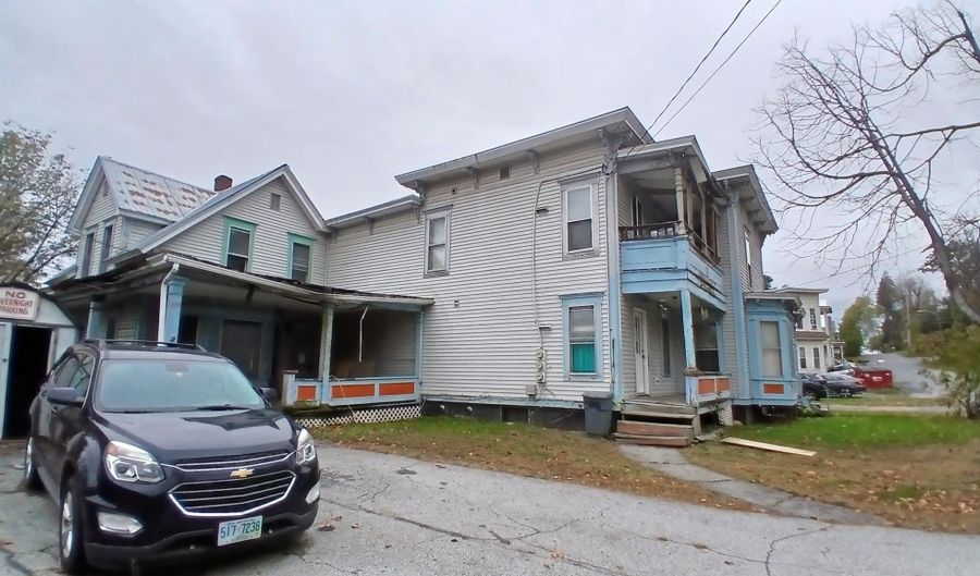 12 Pleasant St, Barre, VT 05641 - 7 Beds, 3 Bath