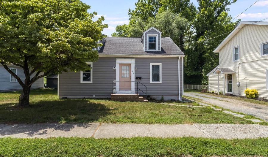 316 E 6TH St, Laurel, DE 19956 - 3 Beds, 1 Bath