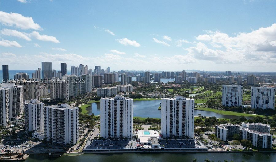 3625 N Country Club Dr 2409, Aventura, FL 33180 - 2 Beds, 2 Bath