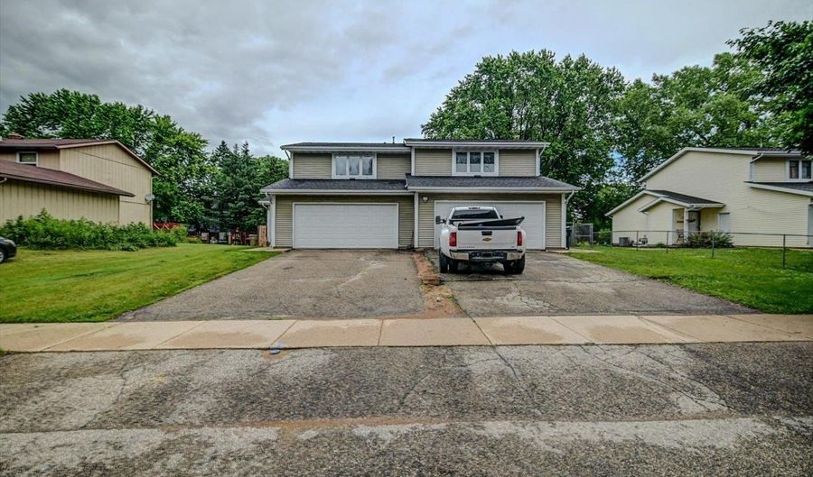 2305-2307 McKenna Blvd, Madison, WI 53711 - 6 Beds, 0 Bath