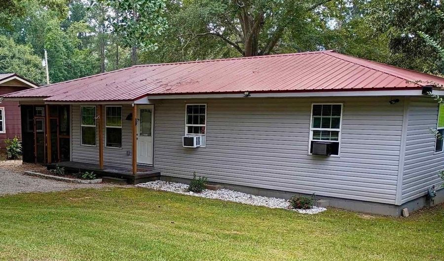 356 14TH Ave, Alexander City, AL 35010 - 3 Beds, 1 Bath