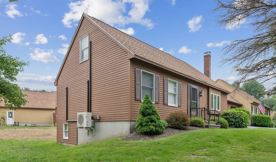 11 Concord Pl, Auburn, ME 04210 - 3 Beds, 2 Bath