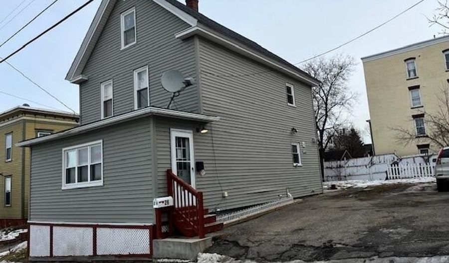 26 Cook St, Auburn, ME 04210 - 3 Beds, 1 Bath
