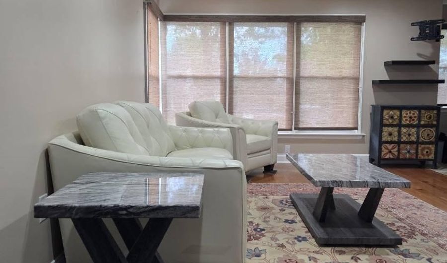 1413 EDGEWOOD Ave, Abington, PA 19001 - 5 Beds, 3 Bath