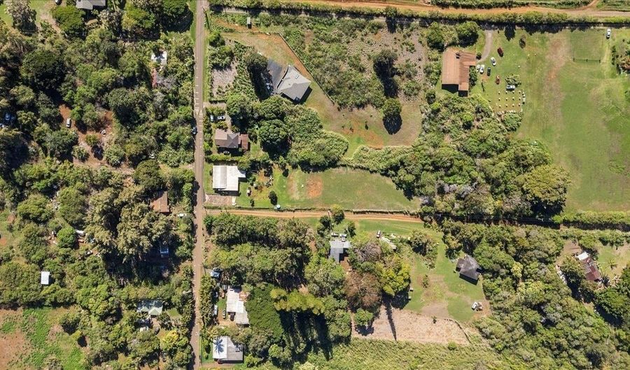 2226 Lilikoi Rd, Haiku, HI 96708 - 3 Beds, 2 Bath