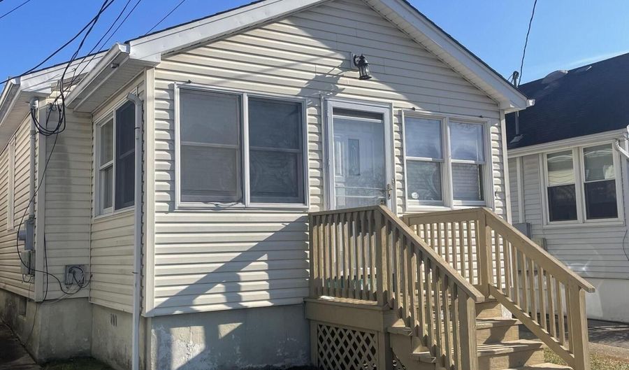 1830 Fernwood Rd, Belmar, NJ 07719 - 2 Beds, 1 Bath