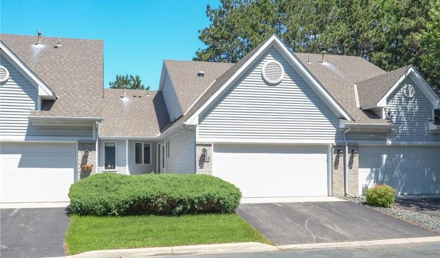 2617 Rivers Bluff Ln, Anoka, MN 55303 - 3 Beds, 3 Bath