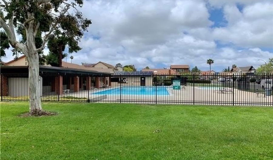 11245 Westonhill Dr, San Diego, CA 92126 - 4 Beds, 2 Bath