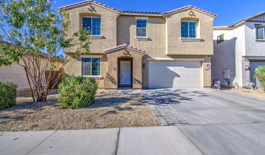 10968 W PIERCE St, Avondale, AZ 85323 - 4 Beds, 3 Bath