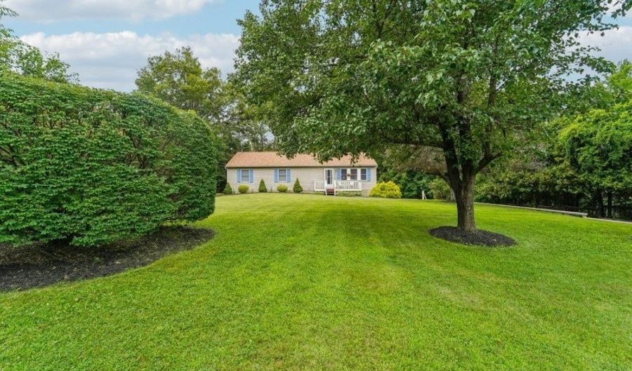 4 Crest Hill Dr, Alloway, NJ 07461 - 3 Beds, 2 Bath