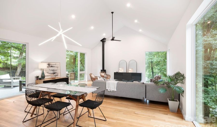 190 Rumbough Pl, Asheville, NC 28806 - 5 Beds, 4 Bath