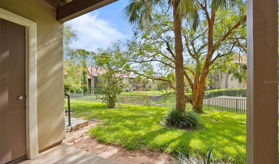 241 AFTON Sq 103, Altamonte Springs, FL 32714 - 1 Beds, 1 Bath