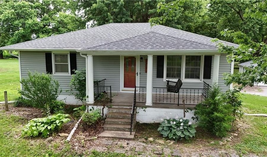 10425 SE State RT FF Hwy, Agency, MO 64401 - 3 Beds, 2 Bath