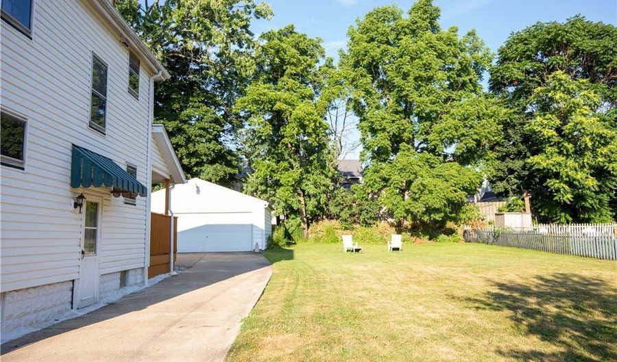 1299 Herberich Ave, Akron, OH 44301 - 3 Beds, 1 Bath
